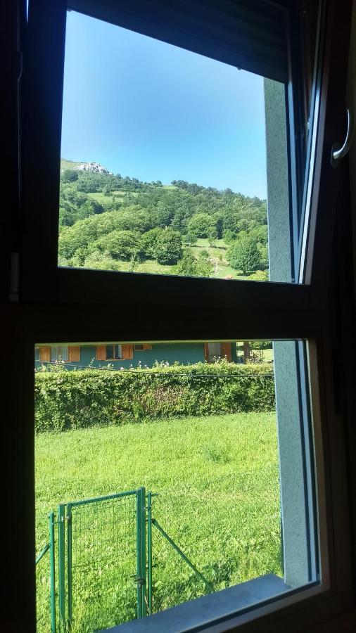 Apto. De Montana La Campa En Felechosa Exteriör bild